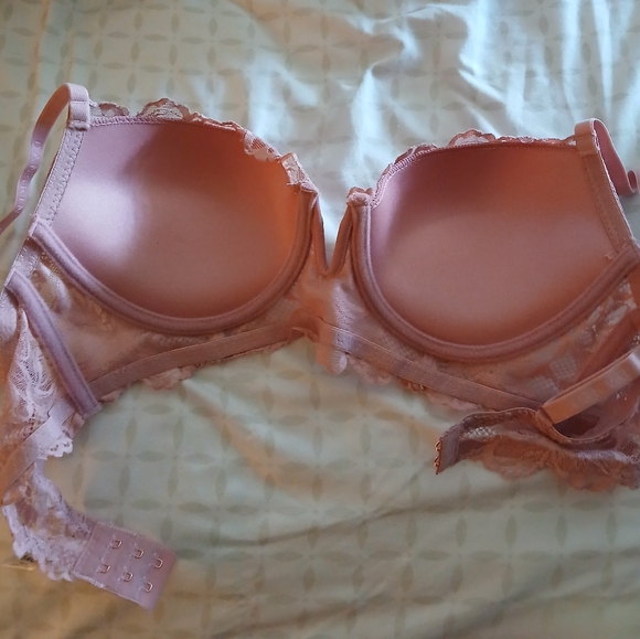 Never Worn Danskin 34C Bra Pink Padded Pushup Sides NWOT - Picture 2 of 3